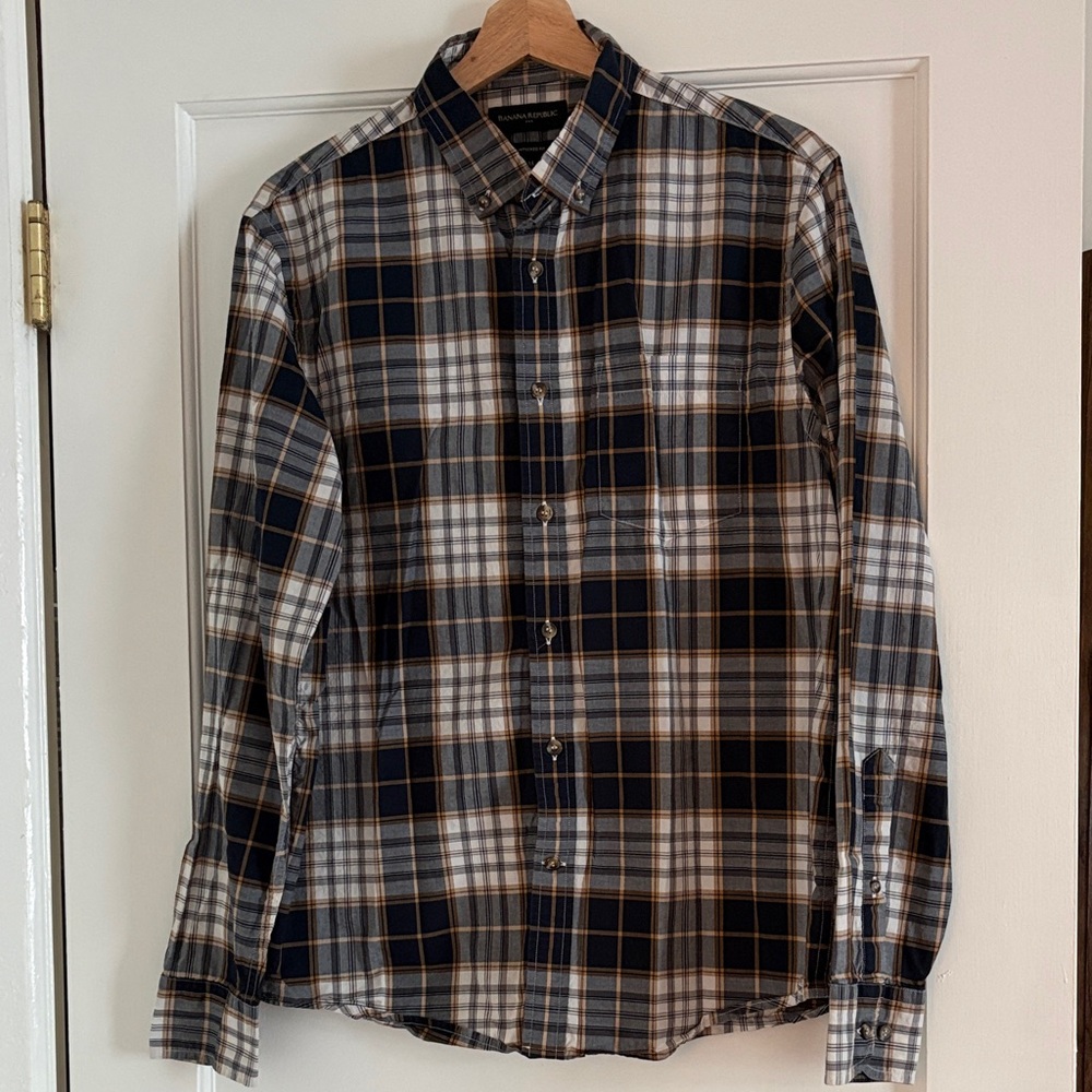 Banana Republic Men's Navy and Gray Plaid Shirt